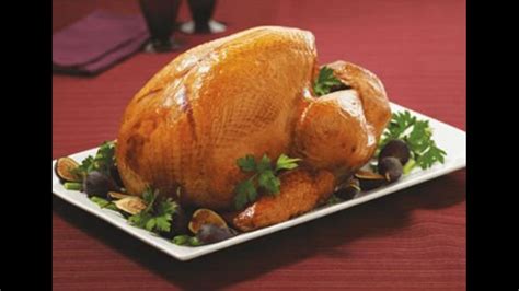 Alton Brown’s ‘Good Eats’ best-ever turkey brine recipe | wqad.com