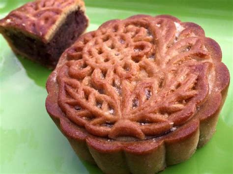 Traditional Mooncake with Red Bean paste by zoey-thermotiam. A Thermomix ® recipe in the ...