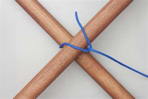 Tutorial on Diagonal Lashing Technique Bowline Knot, Reef Knot, Overhand Knot, Square Knot ...