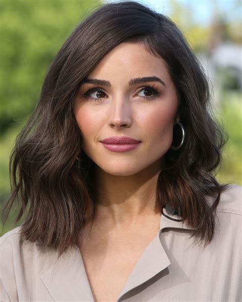 50 of the Best Hairstyles and Haircuts for Wavy Hair