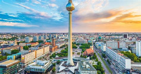 Audio guide ALEXANDERPLATZ Tour Guide | MyWoWo