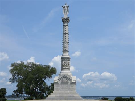 Yorktown Victory Monument | SAH ARCHIPEDIA