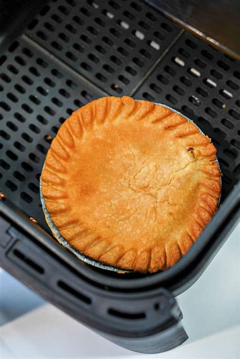 Frozen Pot Pie in Air Fryer | Air fryer recipes easy, Air fryer recipes ...