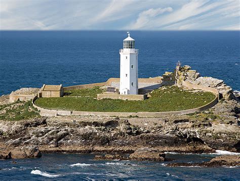 Godrevy Lighthouse: SOUTH WEST COAST PATH - a photo tour