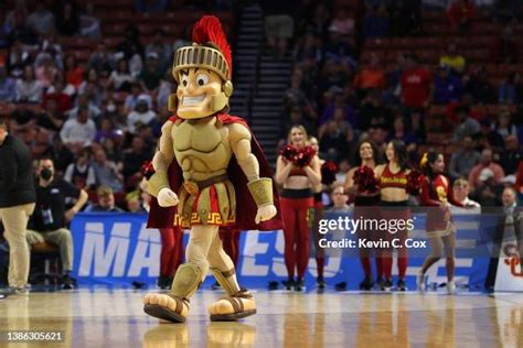 Usc Mascot Photos and Premium High Res Pictures - Getty Images