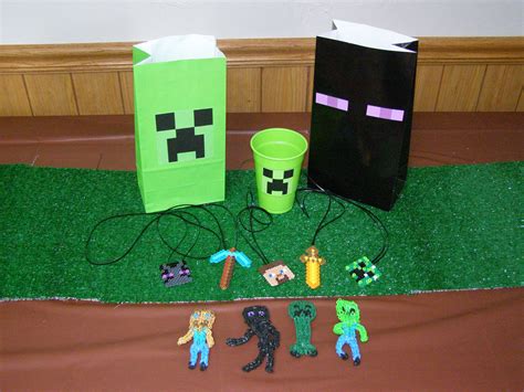 Minecraft Birthday Party Favors: Creeper and Enderman Loot Bags ...