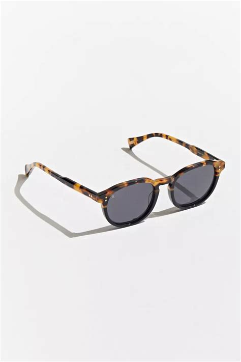 RAEN Rollo Round Sunglasses | Urban Outfitters