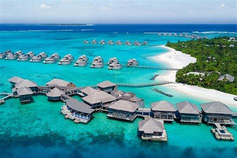 10 Cheapest and Best Water Villas with Glass Floors in Maldives