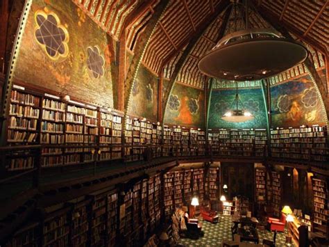 The 10 Most Beautiful Libraries of Oxford University