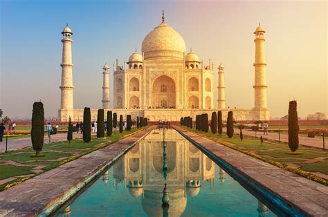 5 Incredible Facts About the Iconic Taj Mahal in Agra, India