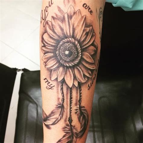 90+ Black and White Sunflowers Tattoo Design Ideas | Sunflower tattoos, Tattoos, Sunflower ...