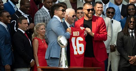 Mahomes, Kelce and the Chiefs enjoy spoils of Super Bowl win during ...