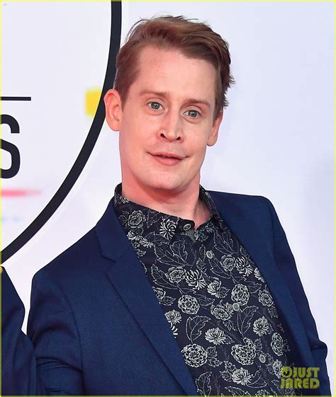 Macaulay Culkin Attends the American Music Awards 2018!: Photo 4161631 ...