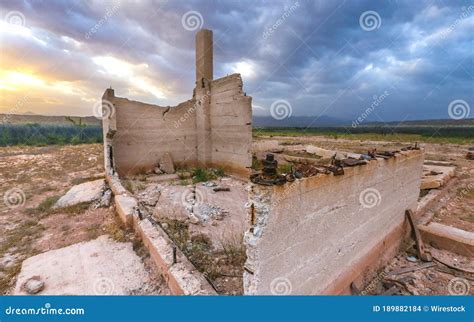 St. Thomas Ghost Town editorial stock image. Image of drought - 189882184