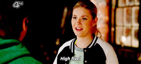 high five Archives - Page 2 of 5 - Reaction GIFs