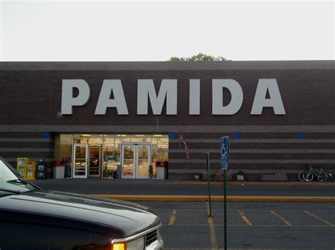 Pamida (now Shopko) - Livingston, Montana | The store's logo… | Flickr