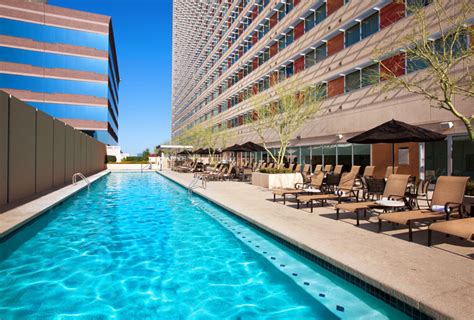 Score Amazing Summer Deals at the Sheraton Phoenix Downtown