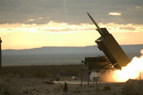 Great Britain upgrades M270 MLRS multiple launch rocket systems to M270A2 and gets GMLRS-ER and ...