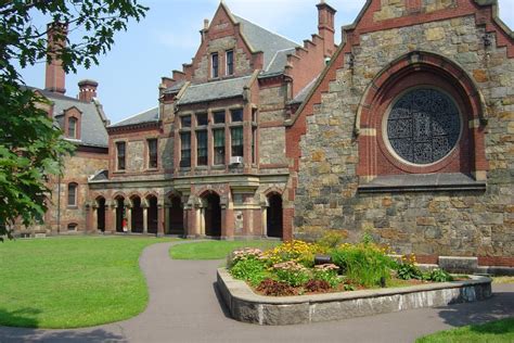 Episcopal Divinity School’s 8-acre campus for sale in Harvard Square - Curbed Boston