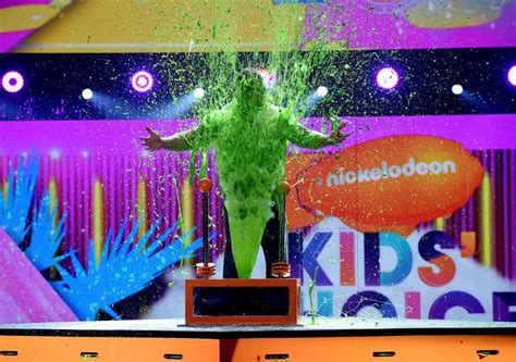 Nickelodeon's Famous Slime Recipe Has Been Revealed — And It's (Questionably) Edible