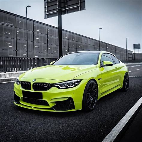 BMW M4 | Voiture bmw, Voitures de luxe, Bmw