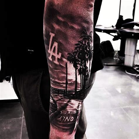 Los Angeles tattoo | La tattoo, Los angeles tattoo, Sunset tattoos