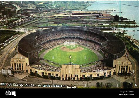 Municipal stadium cleveland hi-res stock photography and images - Alamy