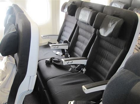 I review Air New Zealand economy and the Skycouch!