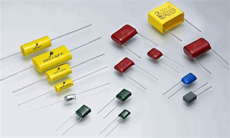 What is Capacitor? How Capacitors Works? Introduction of Capacitor | Capacitor - Pirates Tech ...