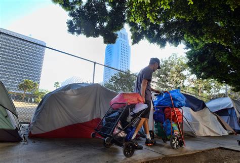 Census takers head to homeless shelters, outdoor camps | The Independent