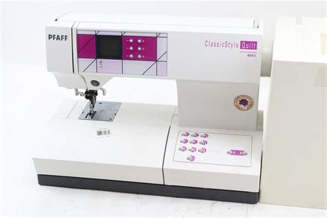 Pfaff Classic Style Quilt Sewing Machine | Property Room