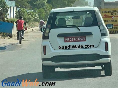 Production-spec Maruti Suzuki Wagon R EV Interior Spied - ZigWheels