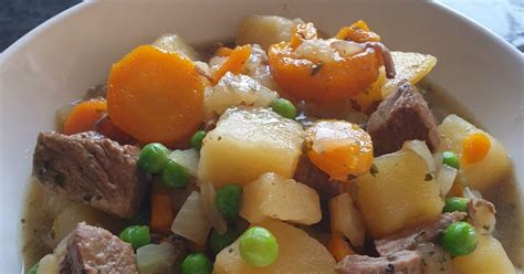 Lamb Hotpot in Slow Cooker Recipe by Michaela Walker - Cookpad