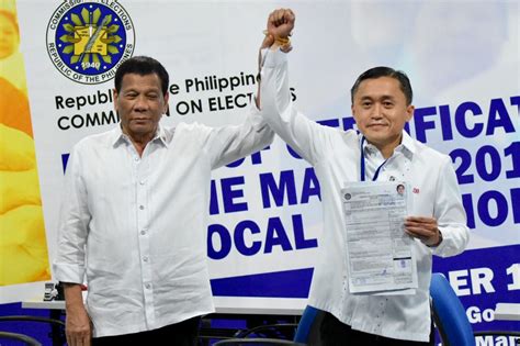 Accompanied by Duterte, Bong Go files candidacy for senator