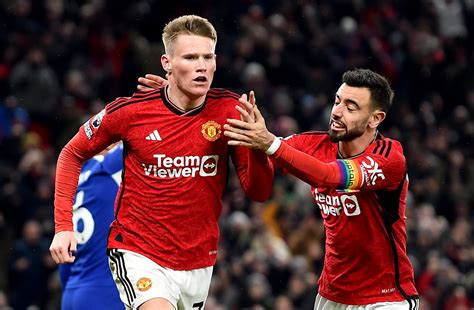 Scott McTominay rescues Manchester United once again as Chelsea sink ...