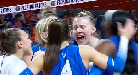 No. 13 Kentucky Tops No. 20 Florida in Four Sets; Win Streak Extends to 10 Games – SportingAlert.com