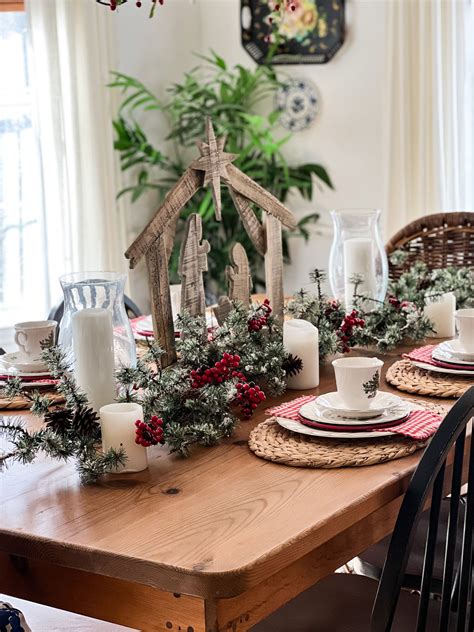 Step By Step Guide To Styling The Perfect Christmas Dining Table - That ...