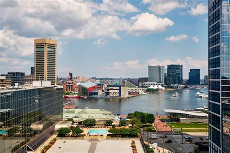 Baltimore Inner Harbor Hotel Rooms - Suites | Sheraton Inner Harbor Hotel