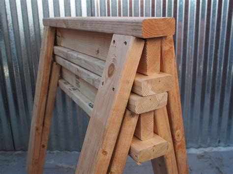 How to Build Stackable Sawhorses