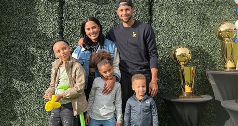 Steph Curry Three kids grow so big! - 24ssports