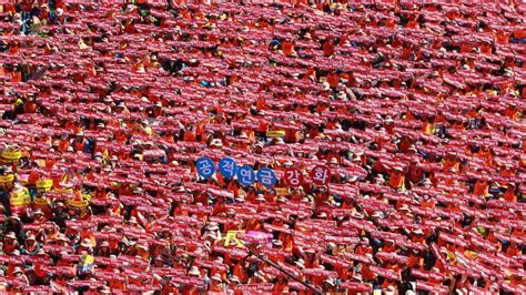 Thousands of South Koreans march on 2nd day of anti-government protests | Fox News