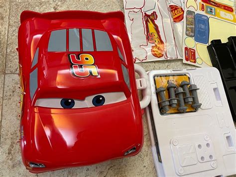 反斗車王 [Disney] 3 in1 Cars Lightning McQueen Toolbox Toy Set, 興趣及遊戲, 玩具 ...