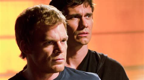 Dexter Season 6: Watch Episodes Online | SHOWTIME