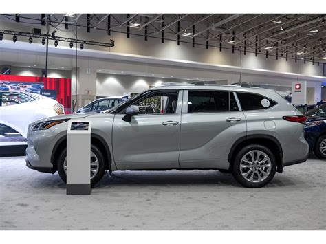 2023 Toyota Highlander Hybrid: 88 Exterior Photos | U.S. News