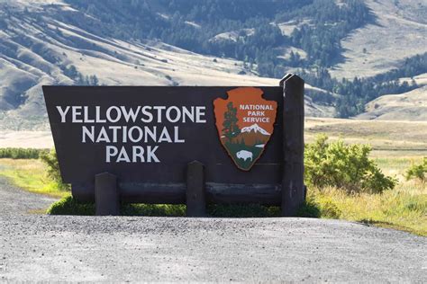 What is the Best Entrance to Yellowstone National Park - Wandermust Family