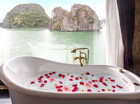 Ambassador Cruise on Halong Bay - Halong Bay Cruise Deals