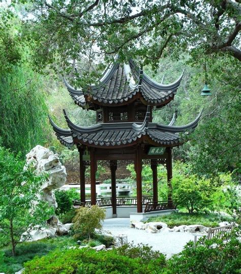 Chinesischer Garten #chinesischer #garten Japanese garden landscape with quiet charisma A 400 ...