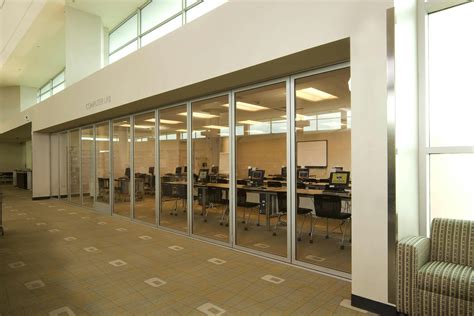 Naperville Public Library | NanaWall