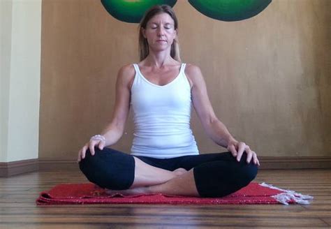 A 15-Minute Yoga Practice for Better Digestion - Breaking Muscle