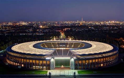 Olympiastadion Berlin, Sports Arenas and Historical Monuments ...